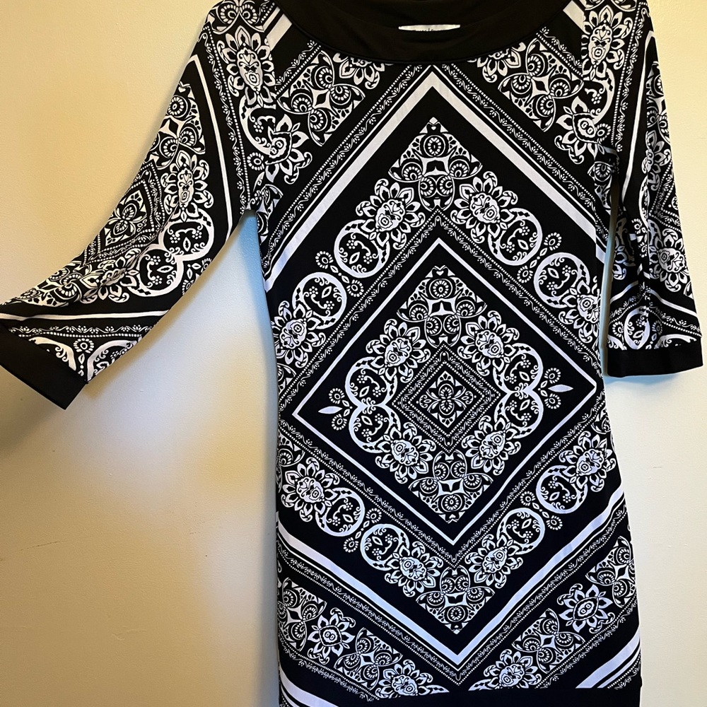 White House Black Market mini geometric dress